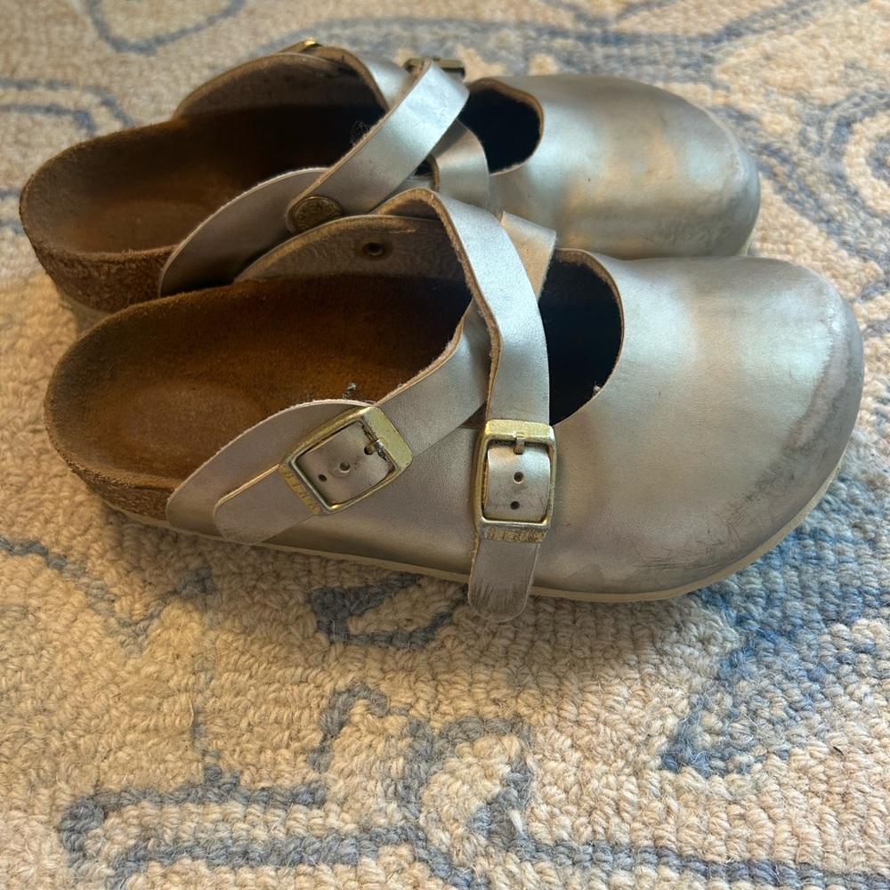 Birkenstock Metallic Buckle Strap mule shoes size 30 or 12-12.5 girls - Picture 4 of 7